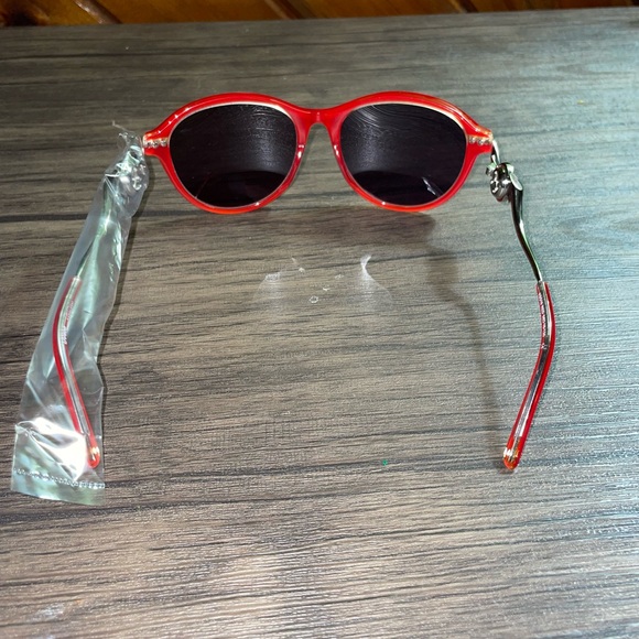 NEW! Kameleon Vibrant Red Cat-Eye Sunglasses - Picture 4 of 6